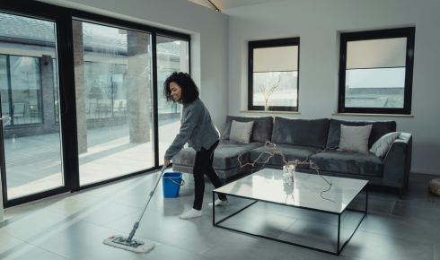 Quick Cleaning Habits for People Who Work From Home and Live in the Same Room